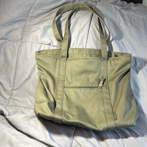 Vera Bradley Vera tote